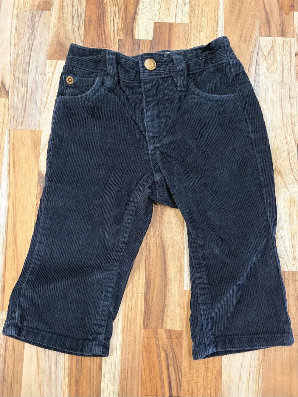 Old Navy Black Corduroy Pants and Vest for Baby Size 6-12 months. EUC